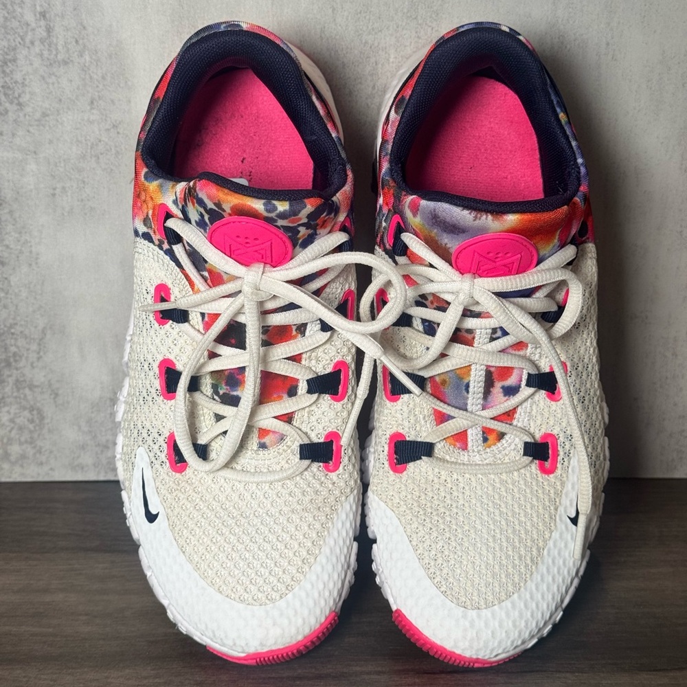 Nike Women’s Metcon Shoes White Pink Navy Floral Accent - Picture 6 of 9